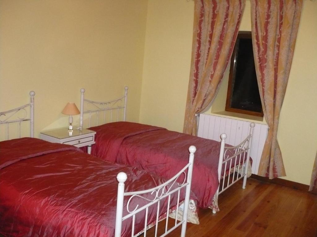 Les Convertigues Montjoire Habitación foto